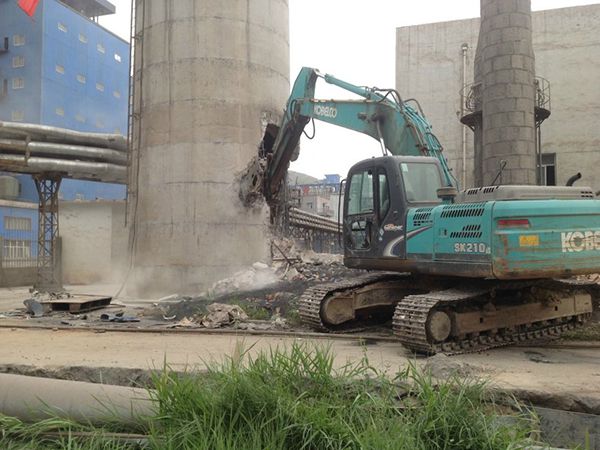 專(zhuān) 業(yè)的拆除工程公司??！